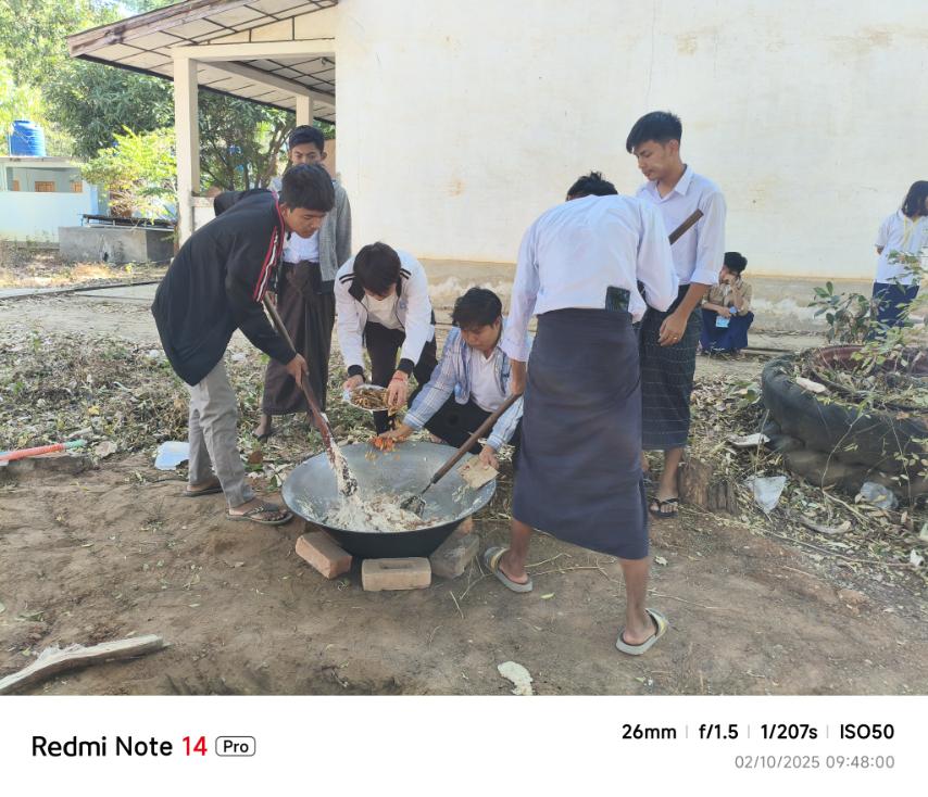 ထမနဲထိုးပွဲကျင်းပခြင်း